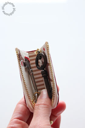 20240209_18489_iphone cardcase keycase.jpg